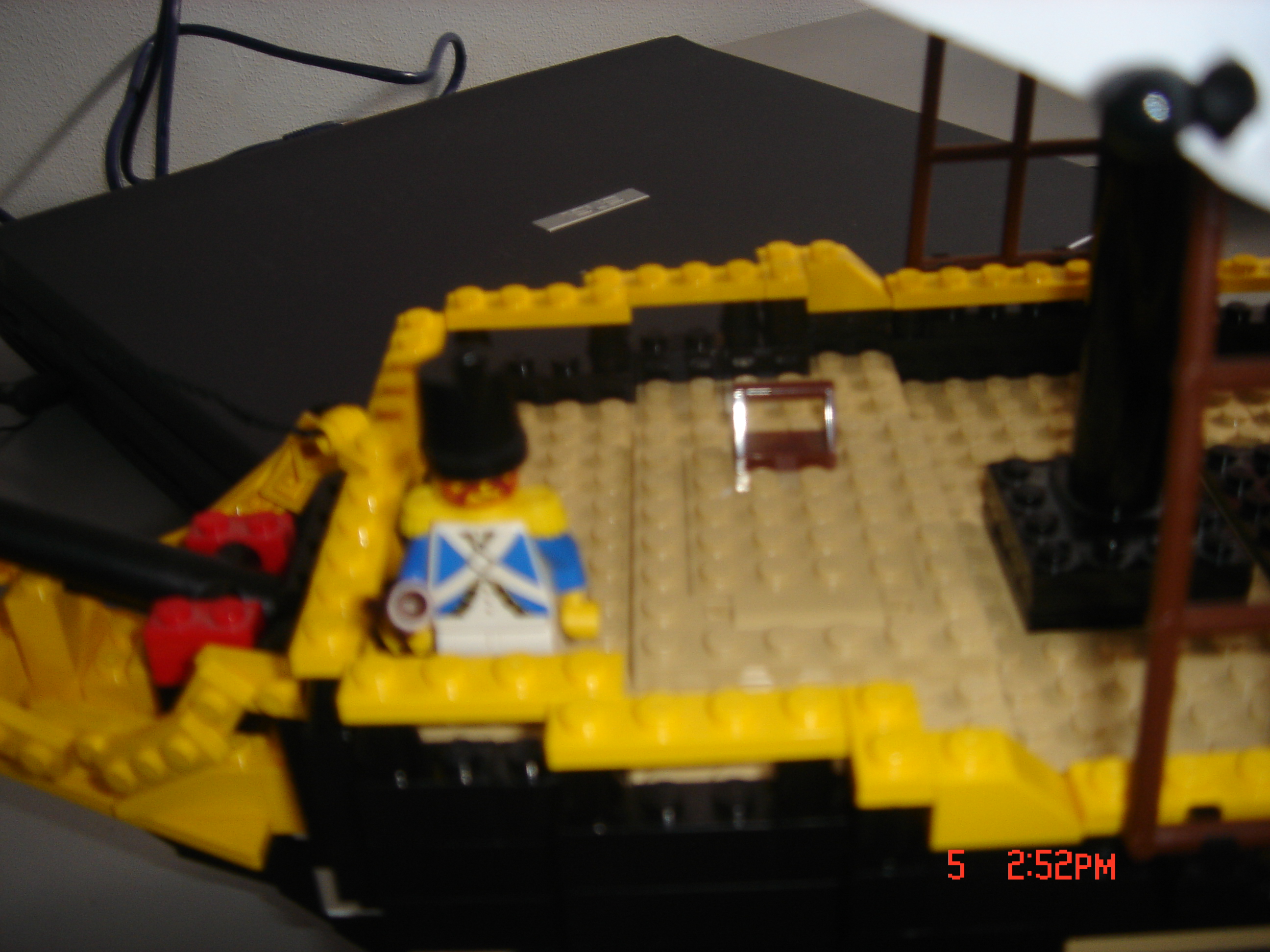 entrance_closed.jpg