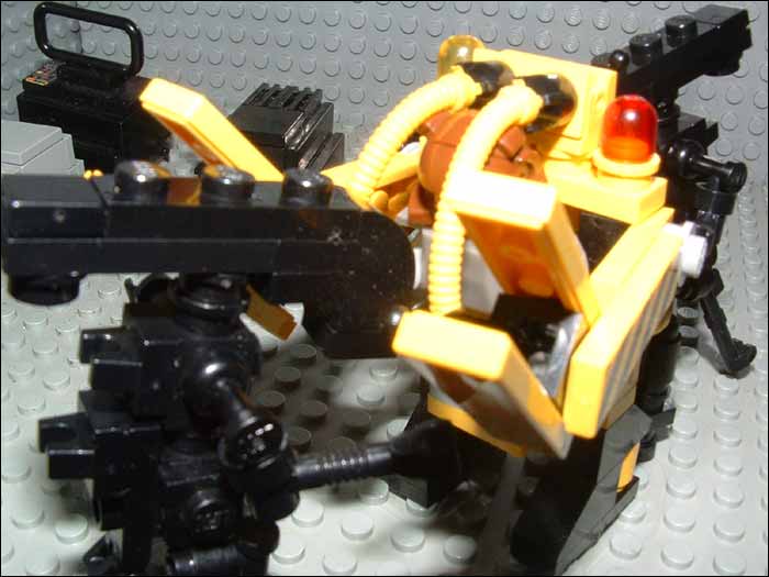 powerloader-attack03.jpg