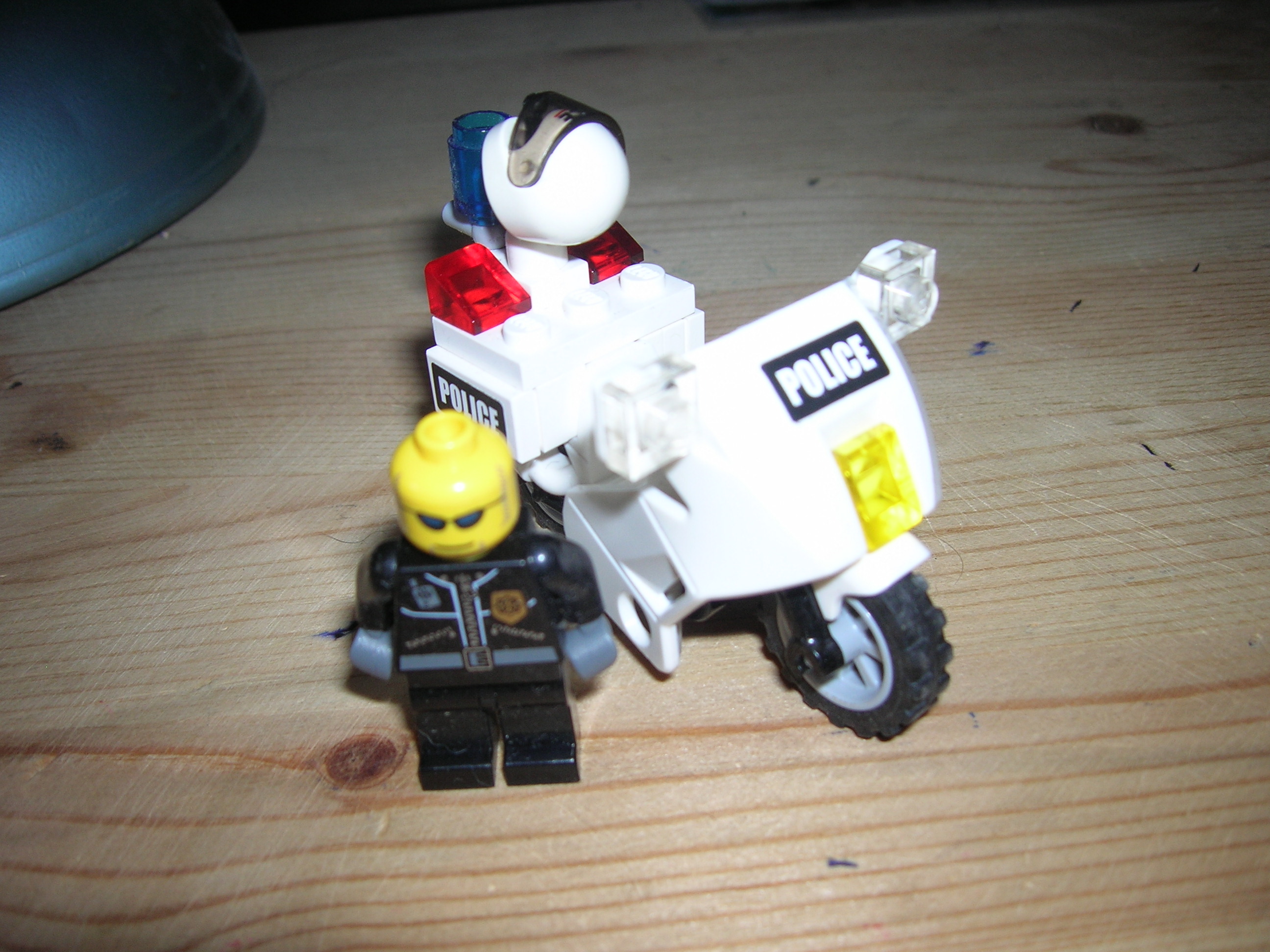 police_bike_022.jpg