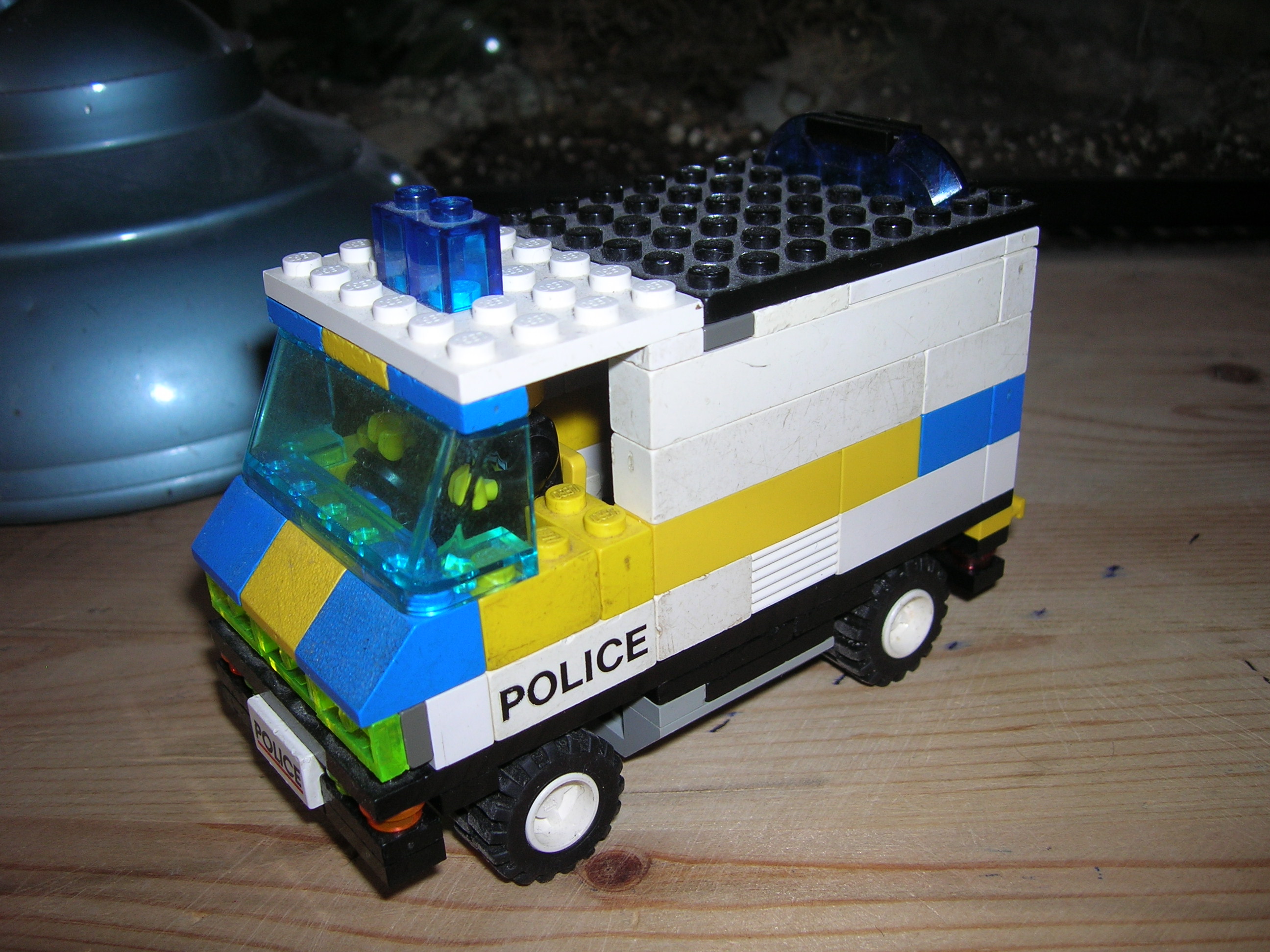 police_van_016.jpg