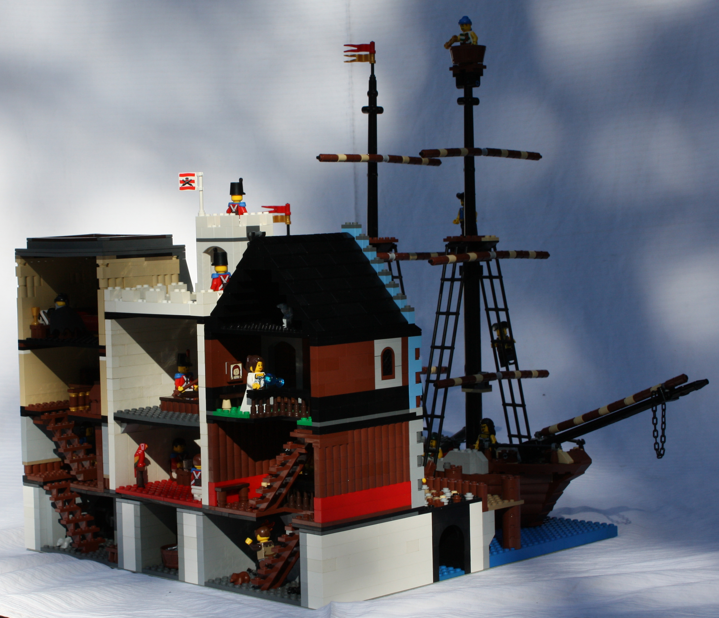 side_with_ship_6.jpg