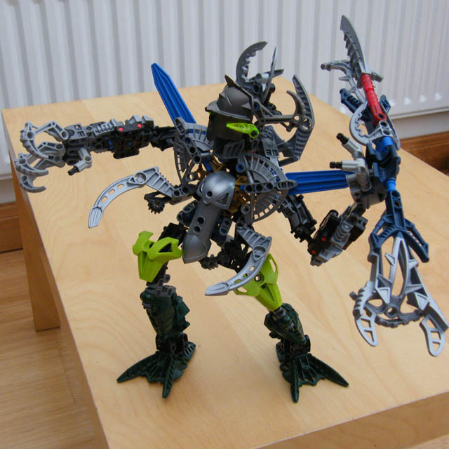 bionicle_guy_1.jpg
