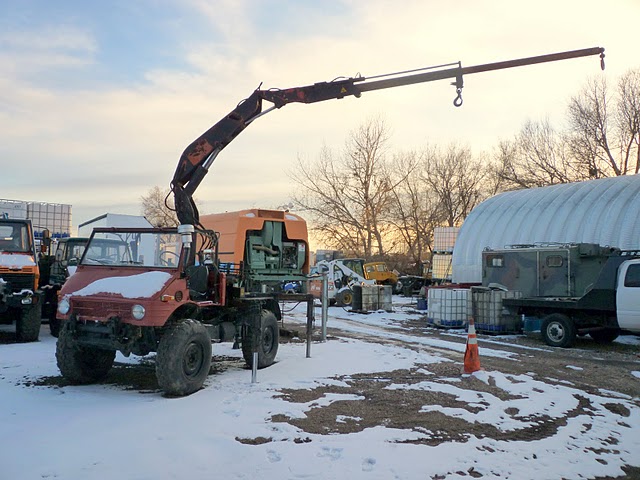 406unimog_crane2.jpg