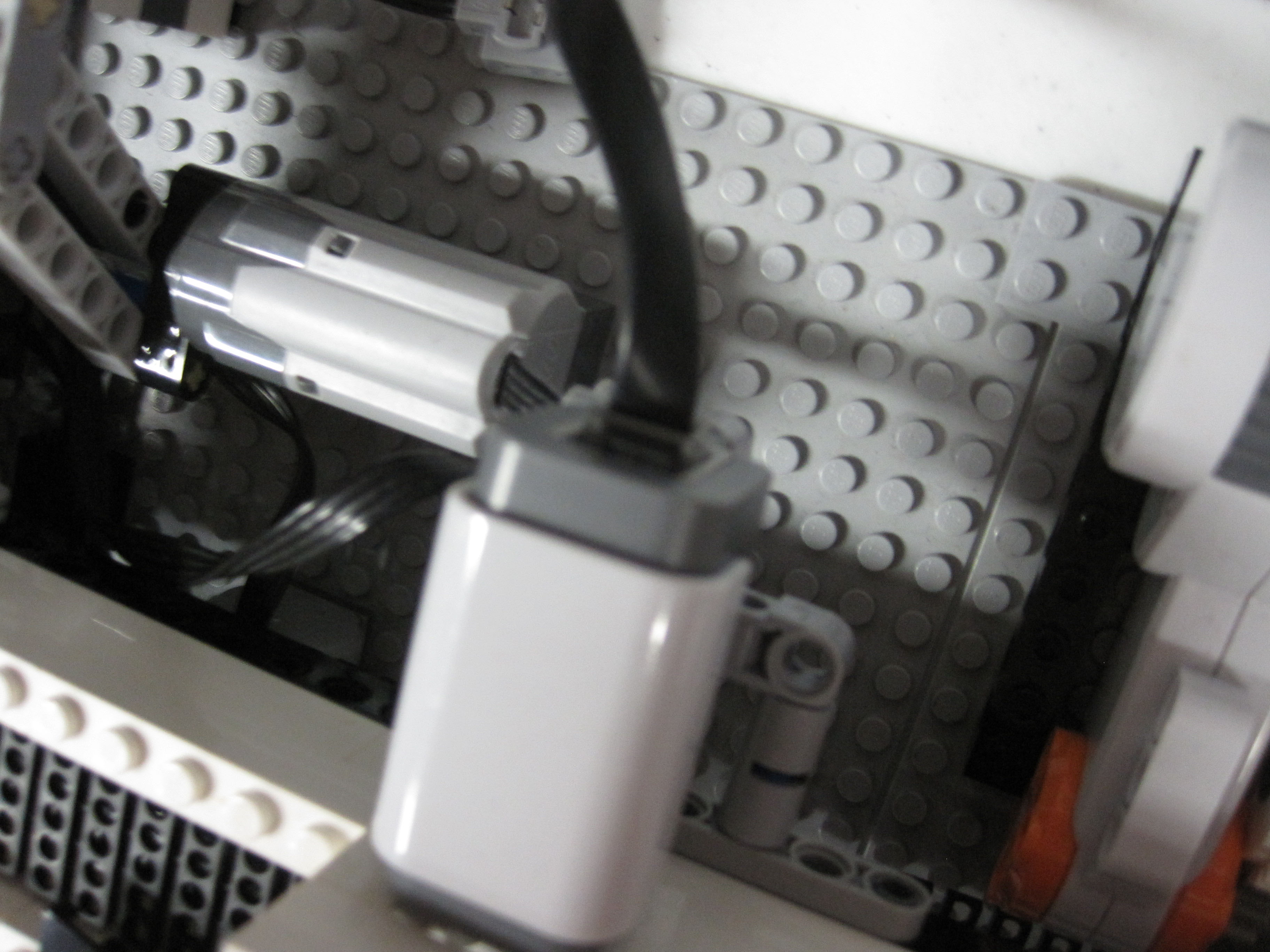 bucket_o_bricks_020.jpg