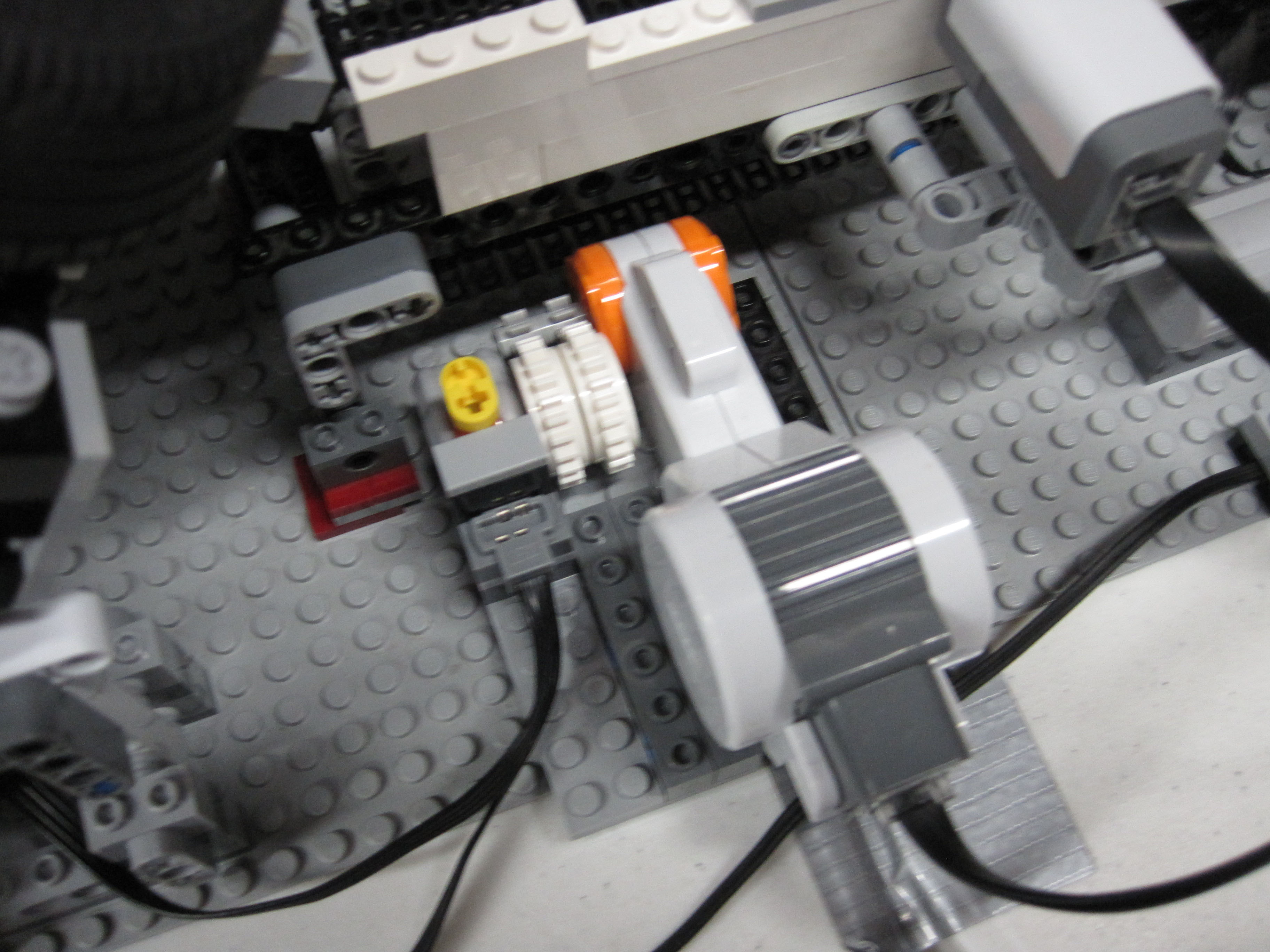 bucket_o_bricks_024.jpg