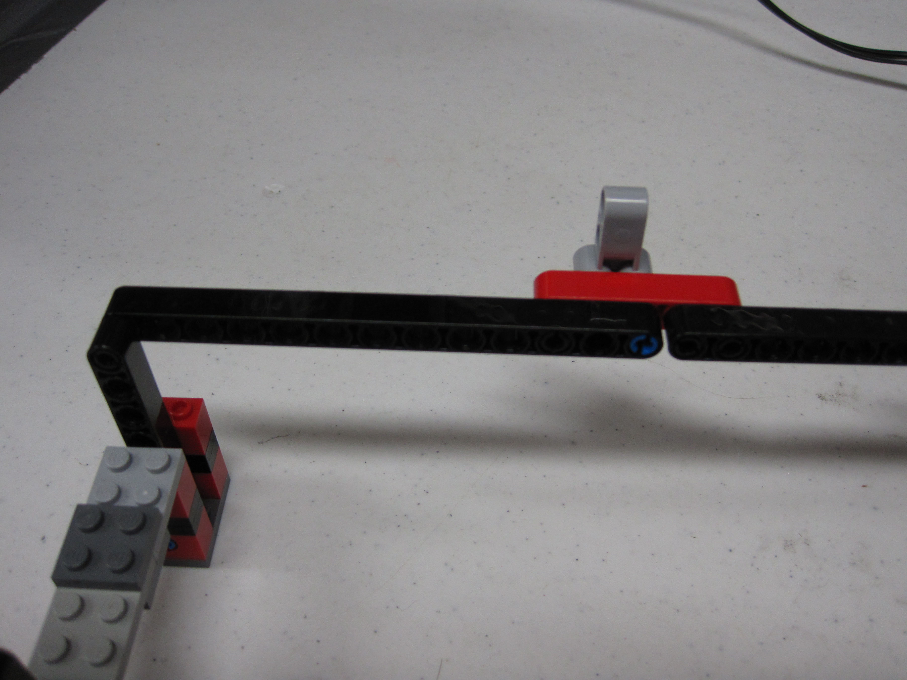 bucket_o_bricks_apart_012.jpg