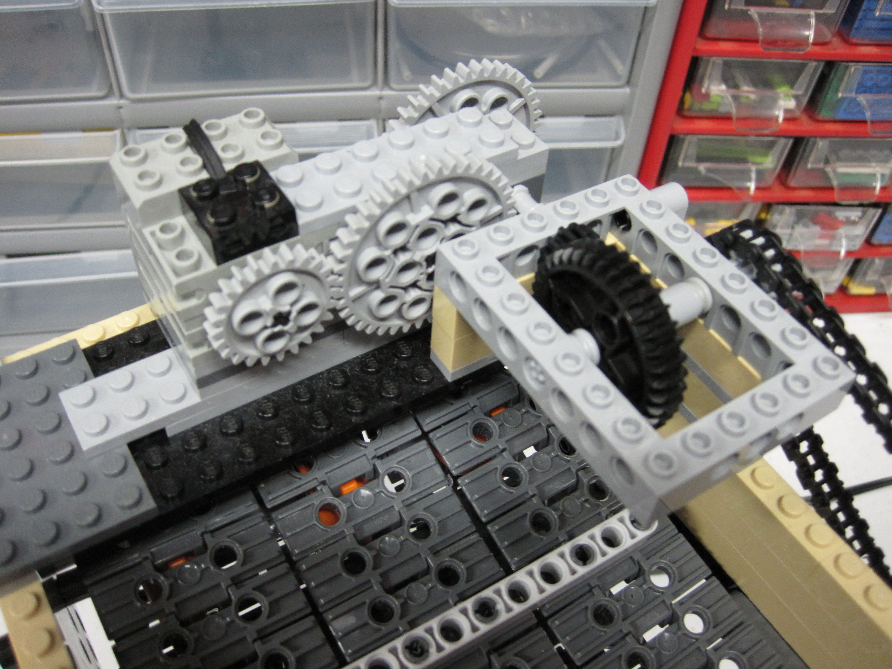 bucket_o_bricks_apart_024.jpg