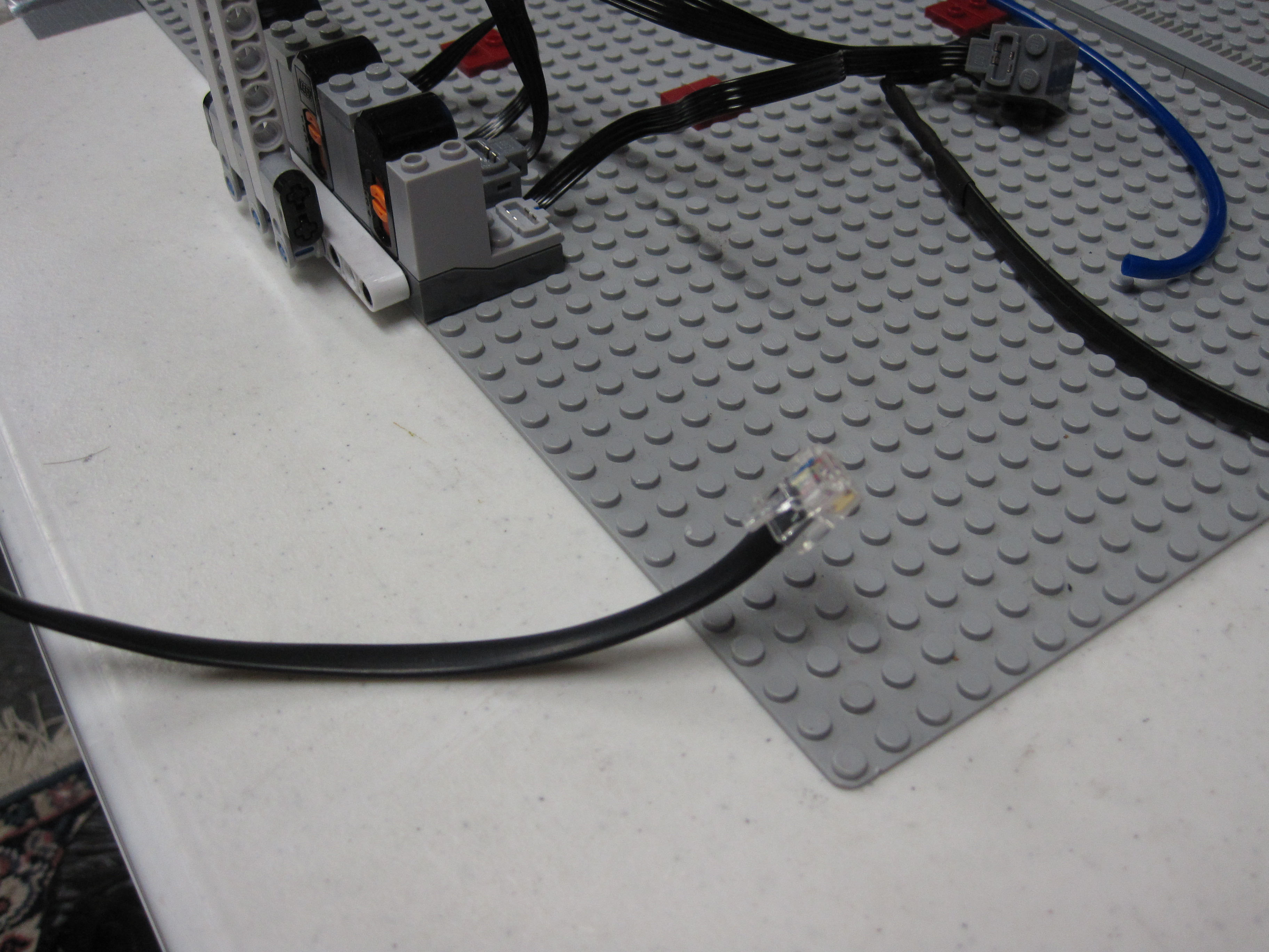 bucket_o_bricks_apart_128.jpg