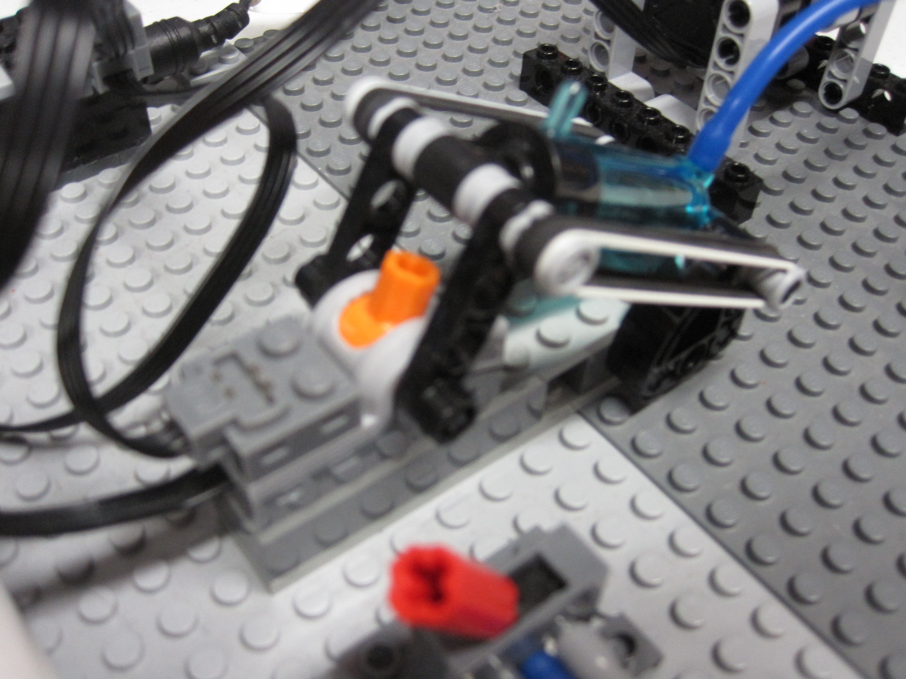 bucket_o_bricks_apart_144.jpg