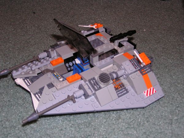snowspeeder_open_cockpit.jpg