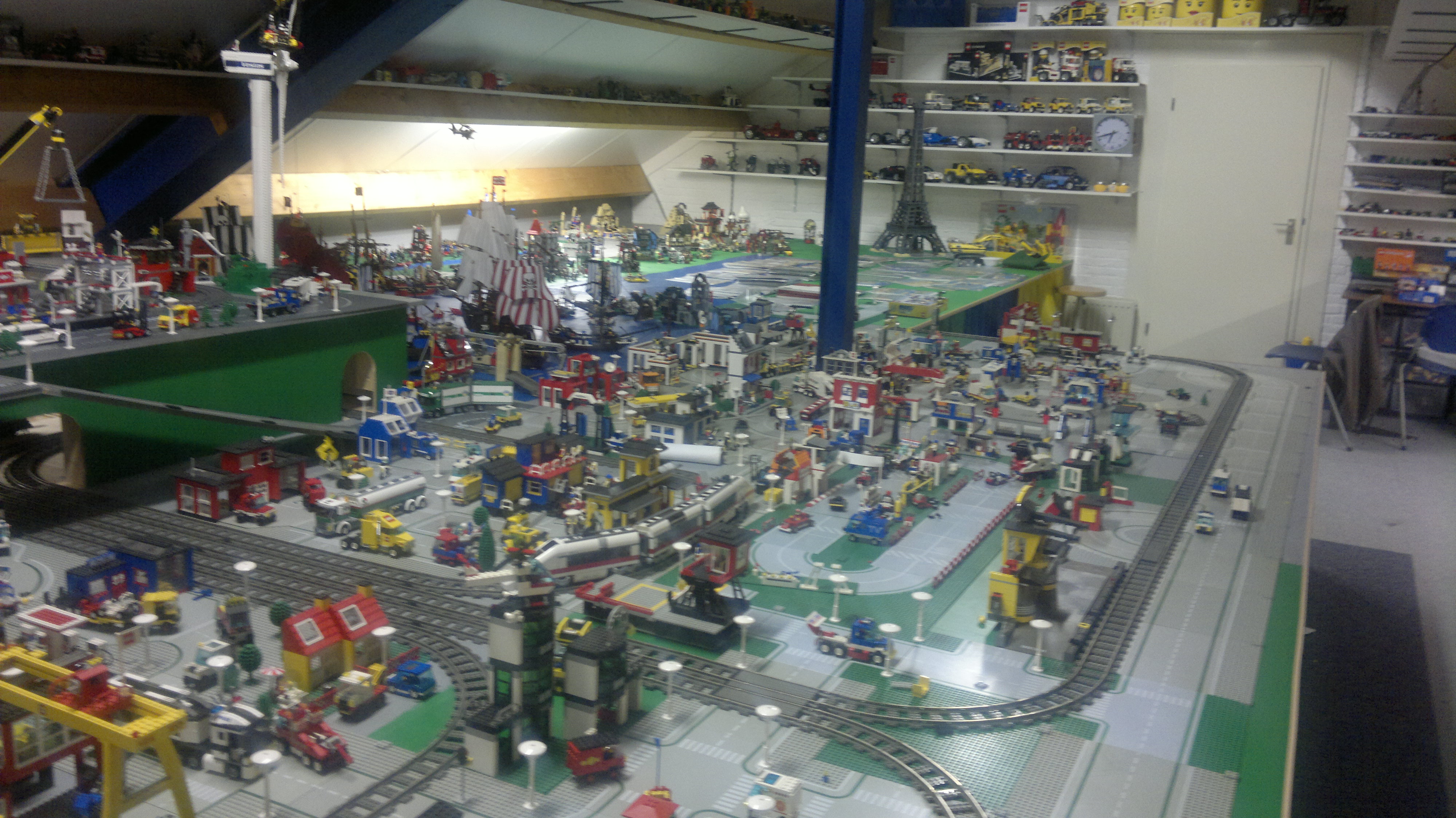 2011_09_05_legozolder__020.jpg