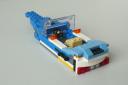 6913_blue-boat_04.jpg