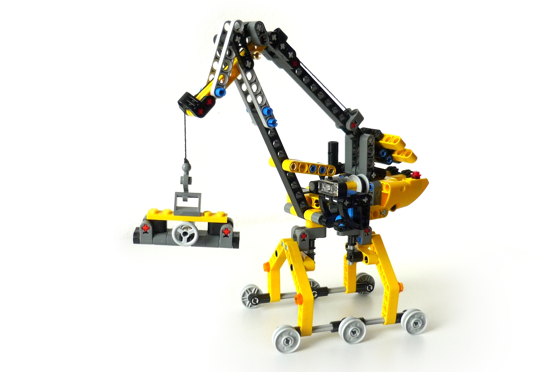 8067_harbour-crane_01.jpg
