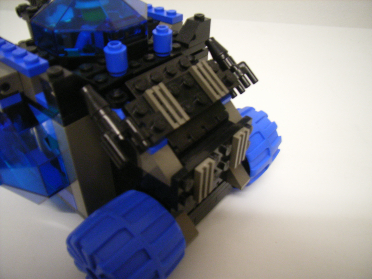 tank-blue12.jpg
