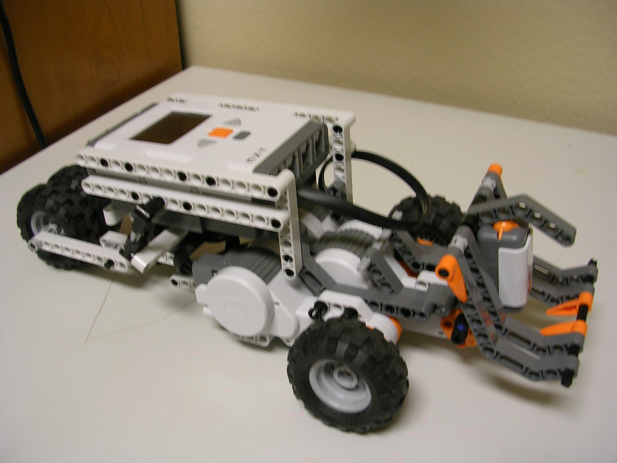 mindstorms_001.jpg