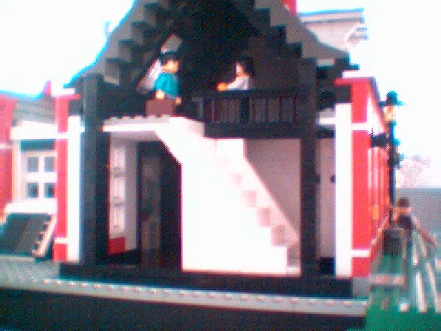 housesinside01.jpg
