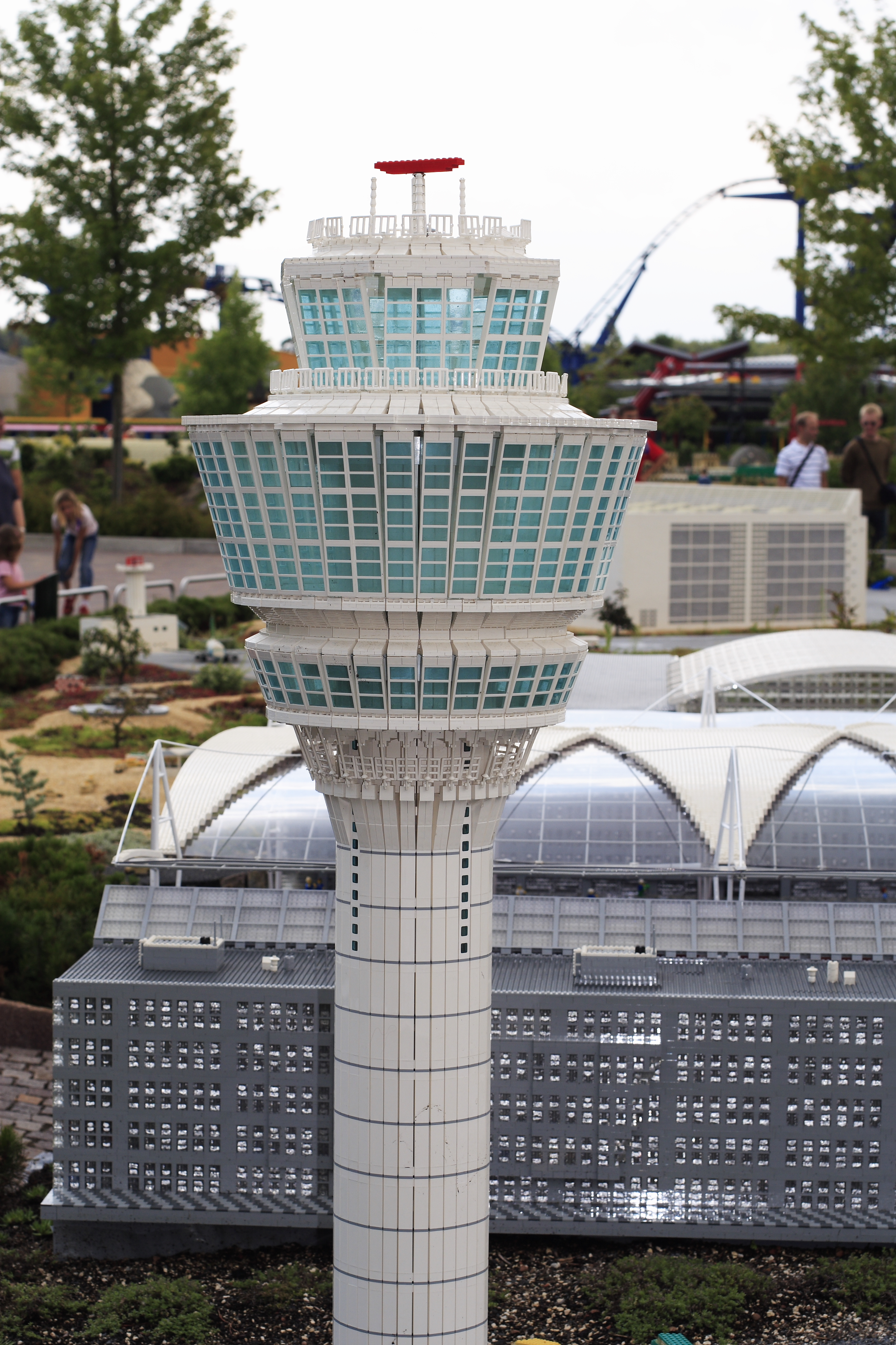 airport_traffic_control_tower.jpg