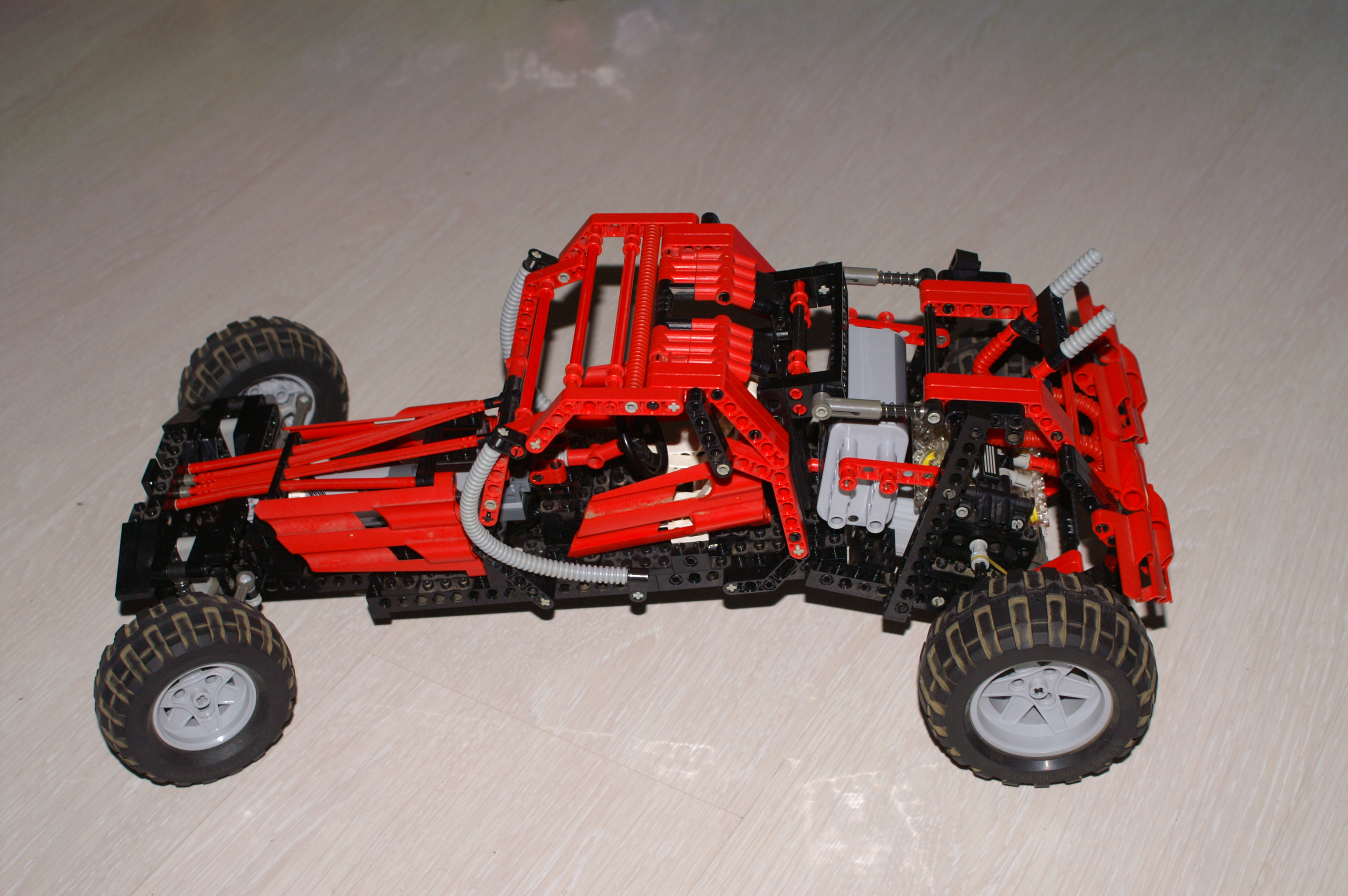 buggy_rouge_001.jpg