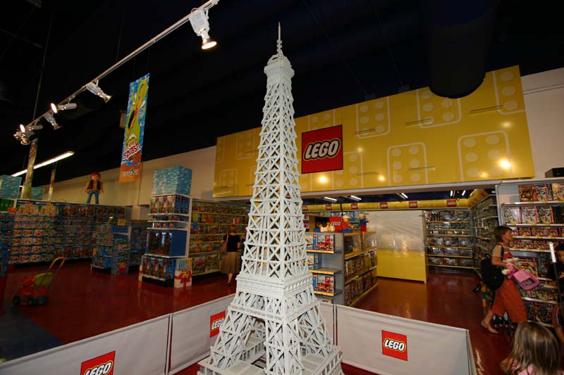 toysrus07.jpg