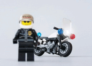16_policebikeflashinglights.gif