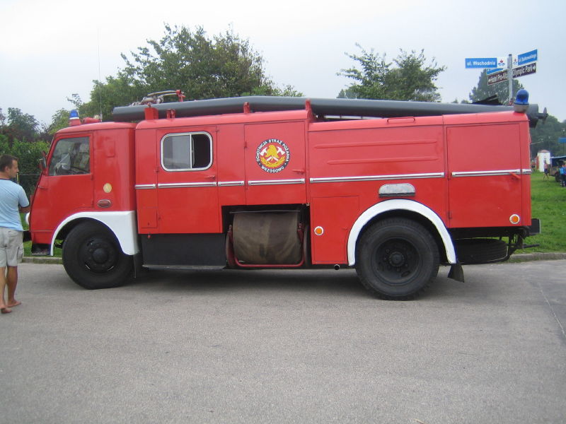 s08.jpg