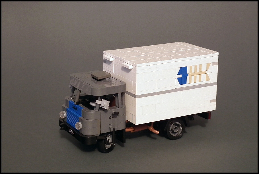 r09s.jpg