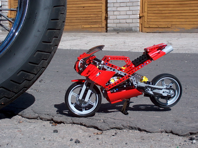 a06.jpg