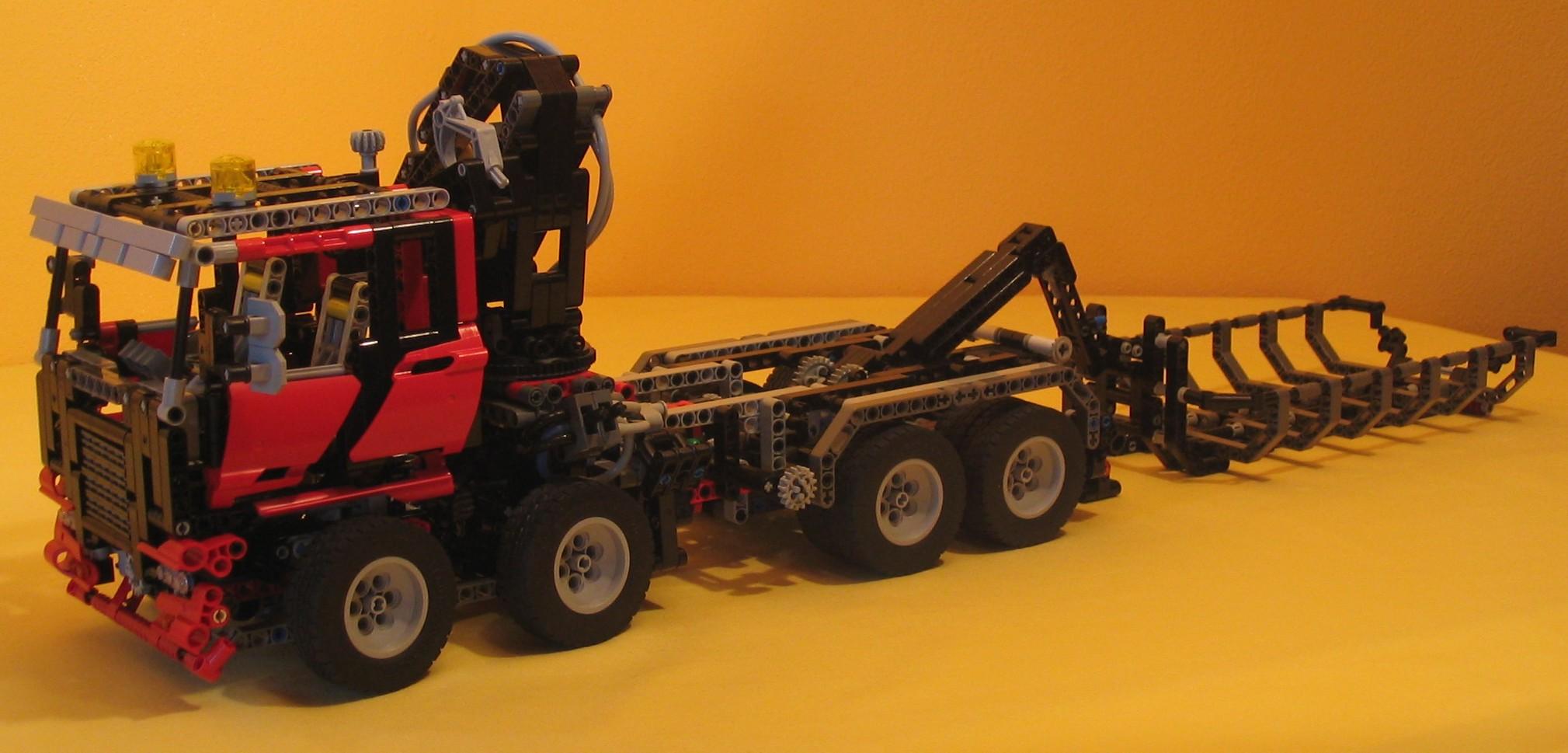 hooklift08.jpg