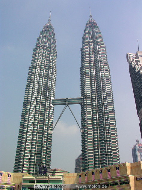 twintowers.jpg