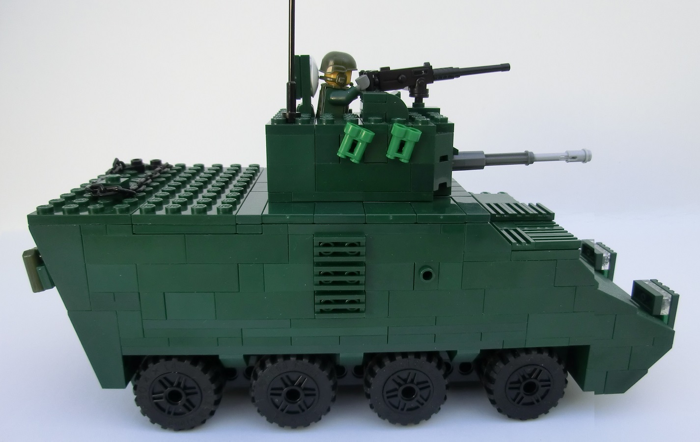 pandur_ifv_025v2.jpg