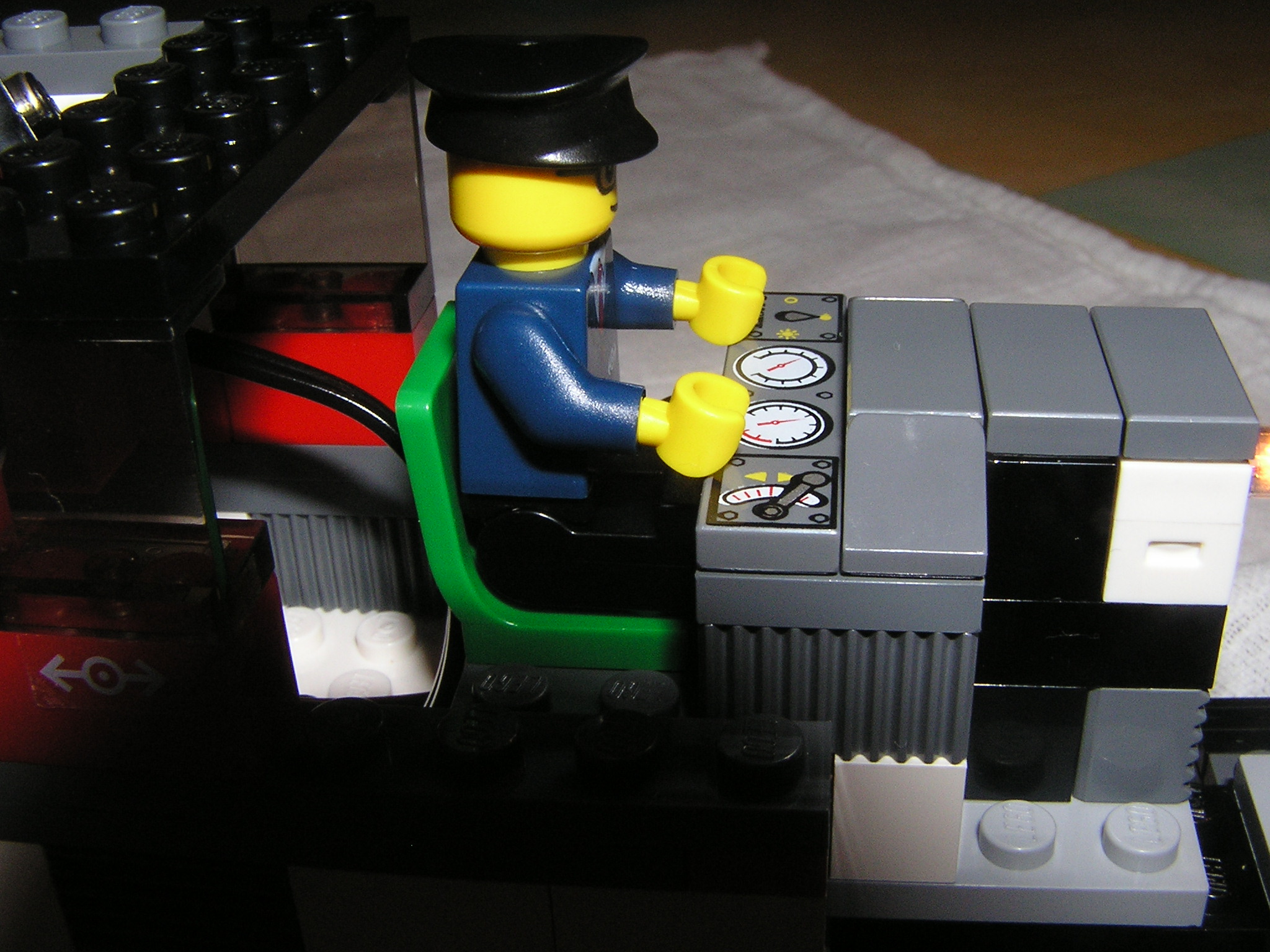 7897_008.jpg