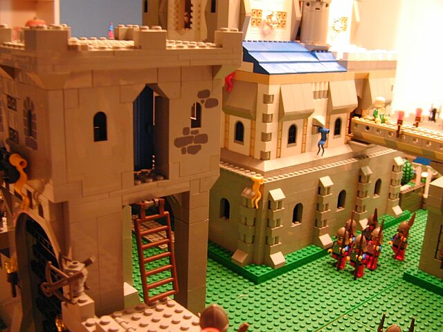 2gatehouse.jpg