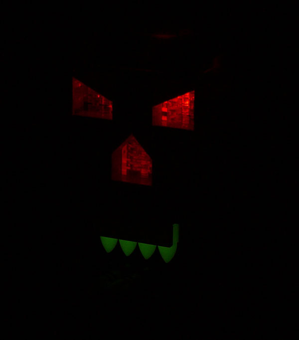 skull-at-st_glow2.jpg