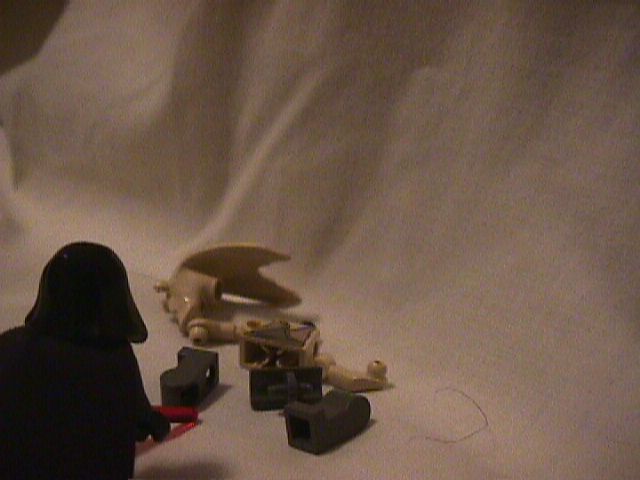 lego_jarjar_dismember_2.jpg