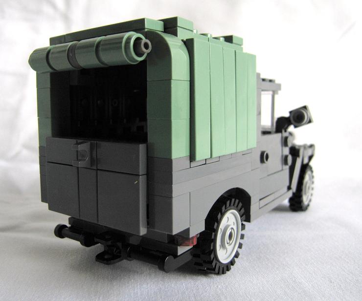 uc002.jpg