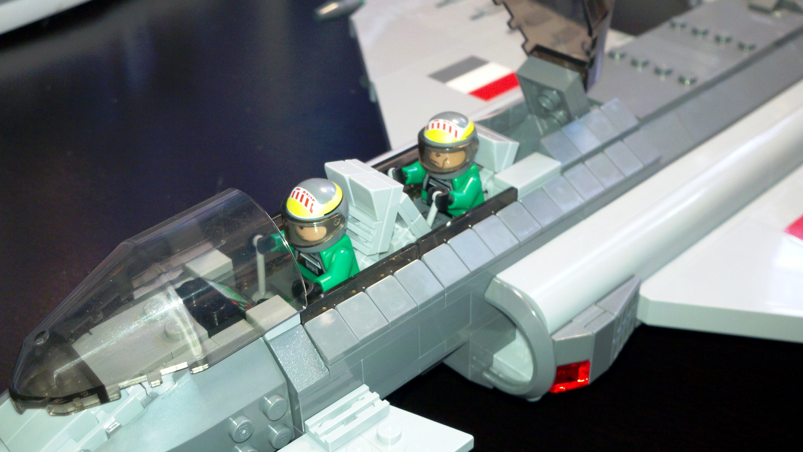 cockpit_1.jpg