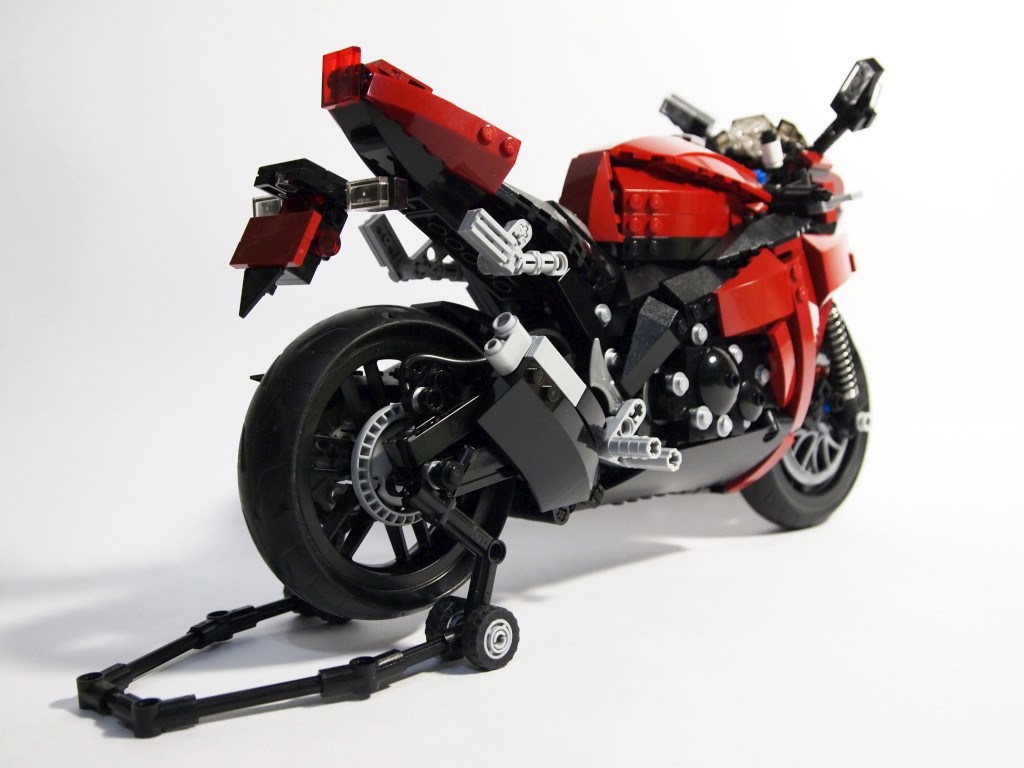 cbr1000rr_0033.jpg