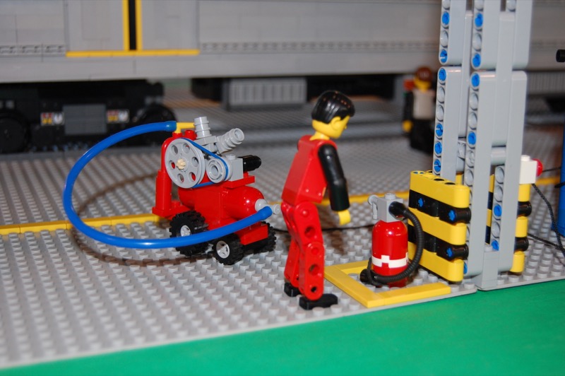 technic4.jpg