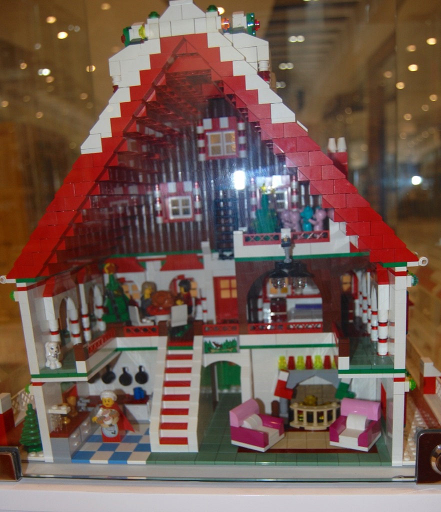 santa-house3.jpg