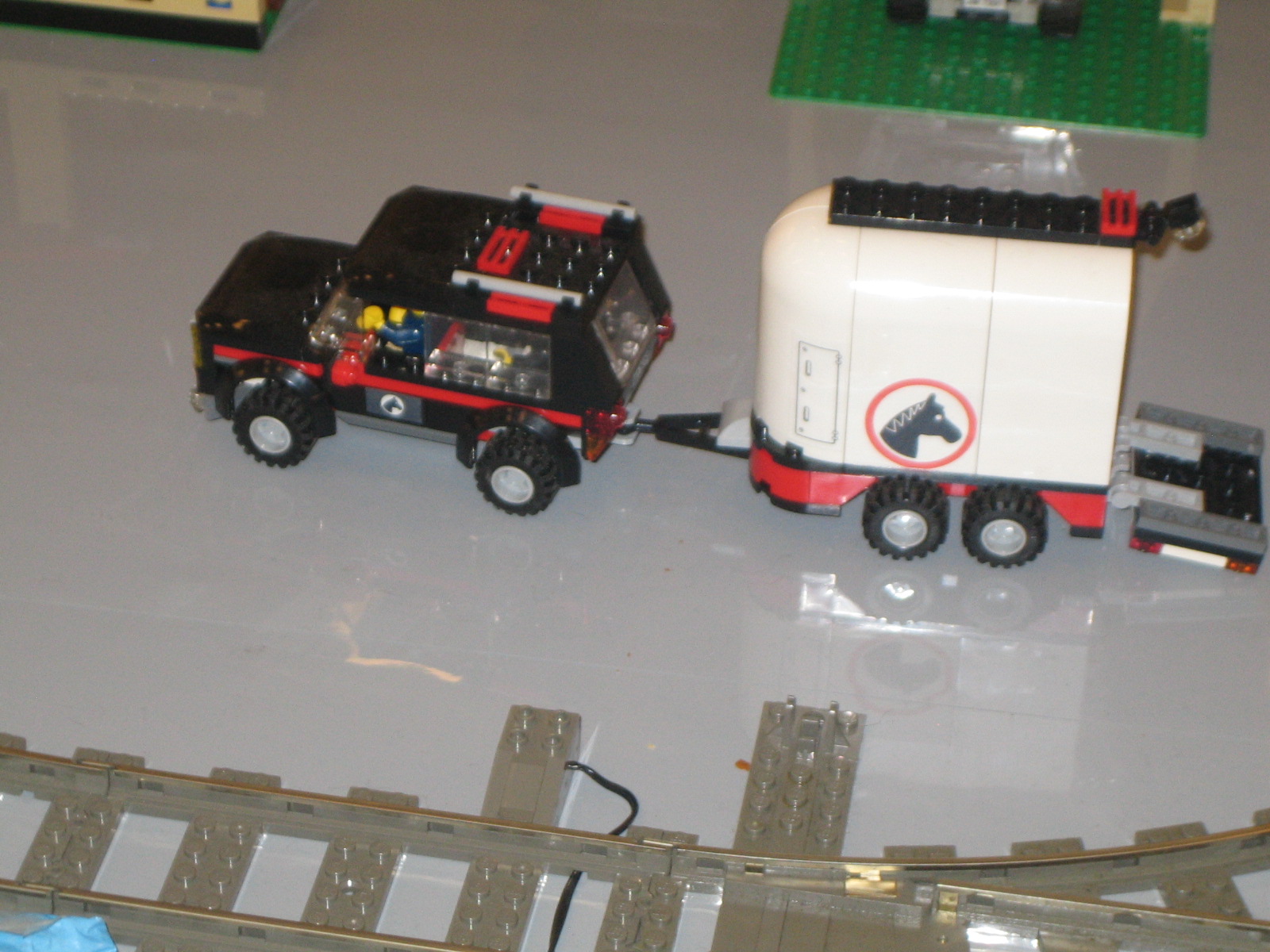 img_9889.jpg