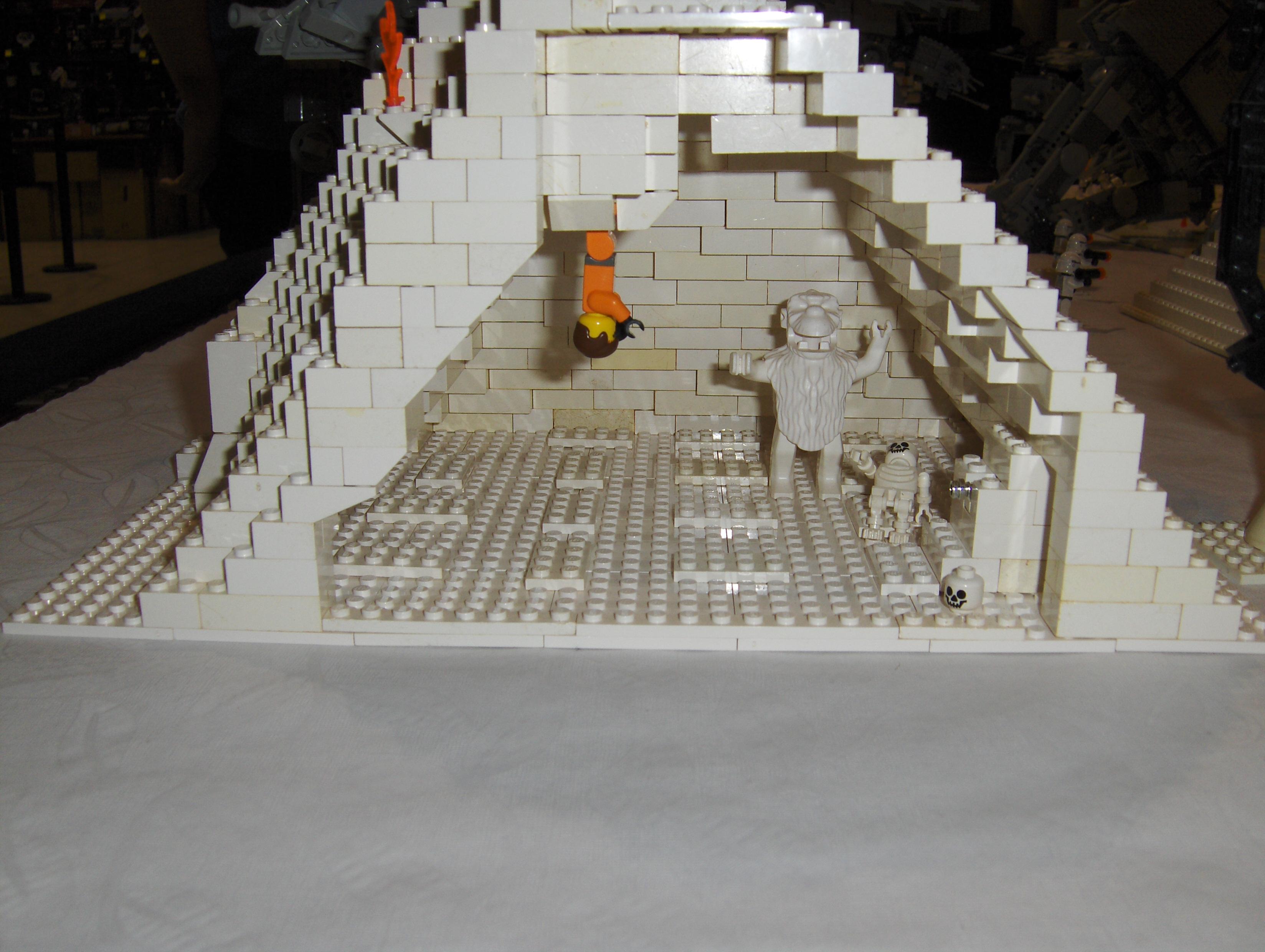 base_echo_wampa_cave3.jpg