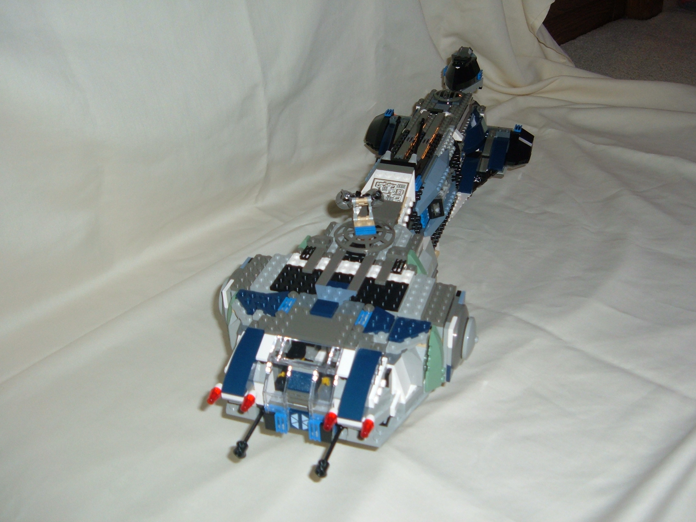 lego_space_vessel_001.jpg