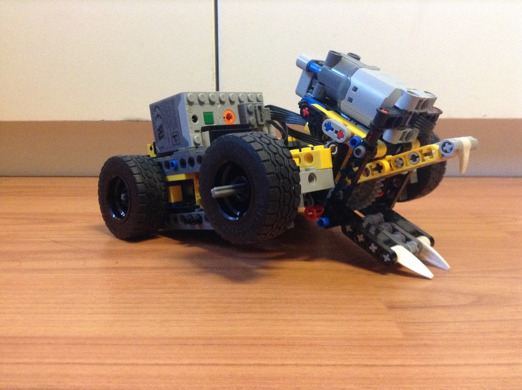 0_bity_robot.jpg