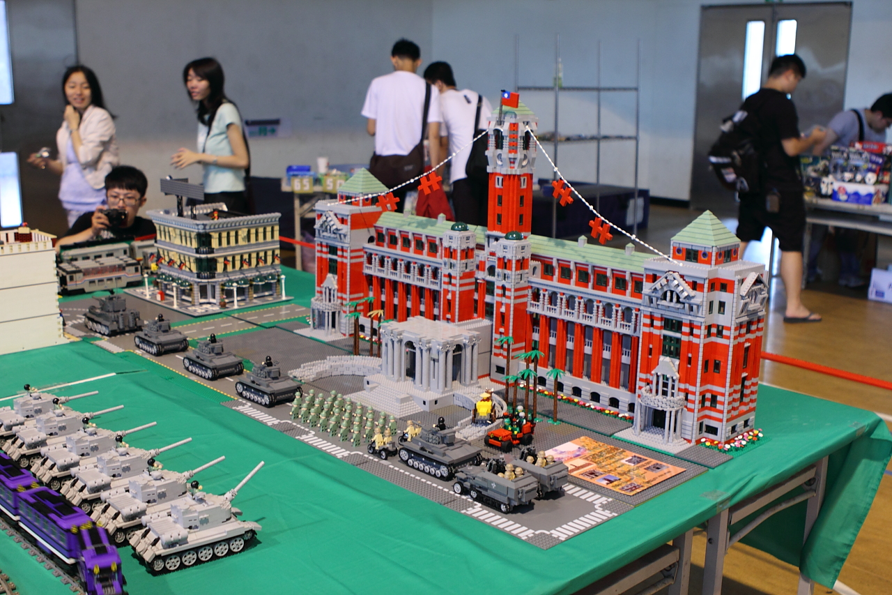 20110807taipai_lego_pockyland_08.jpg