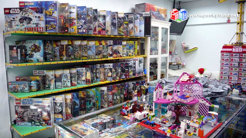 lego_store06.jpg