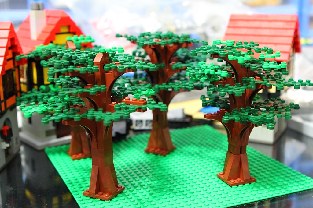 legotree.jpg