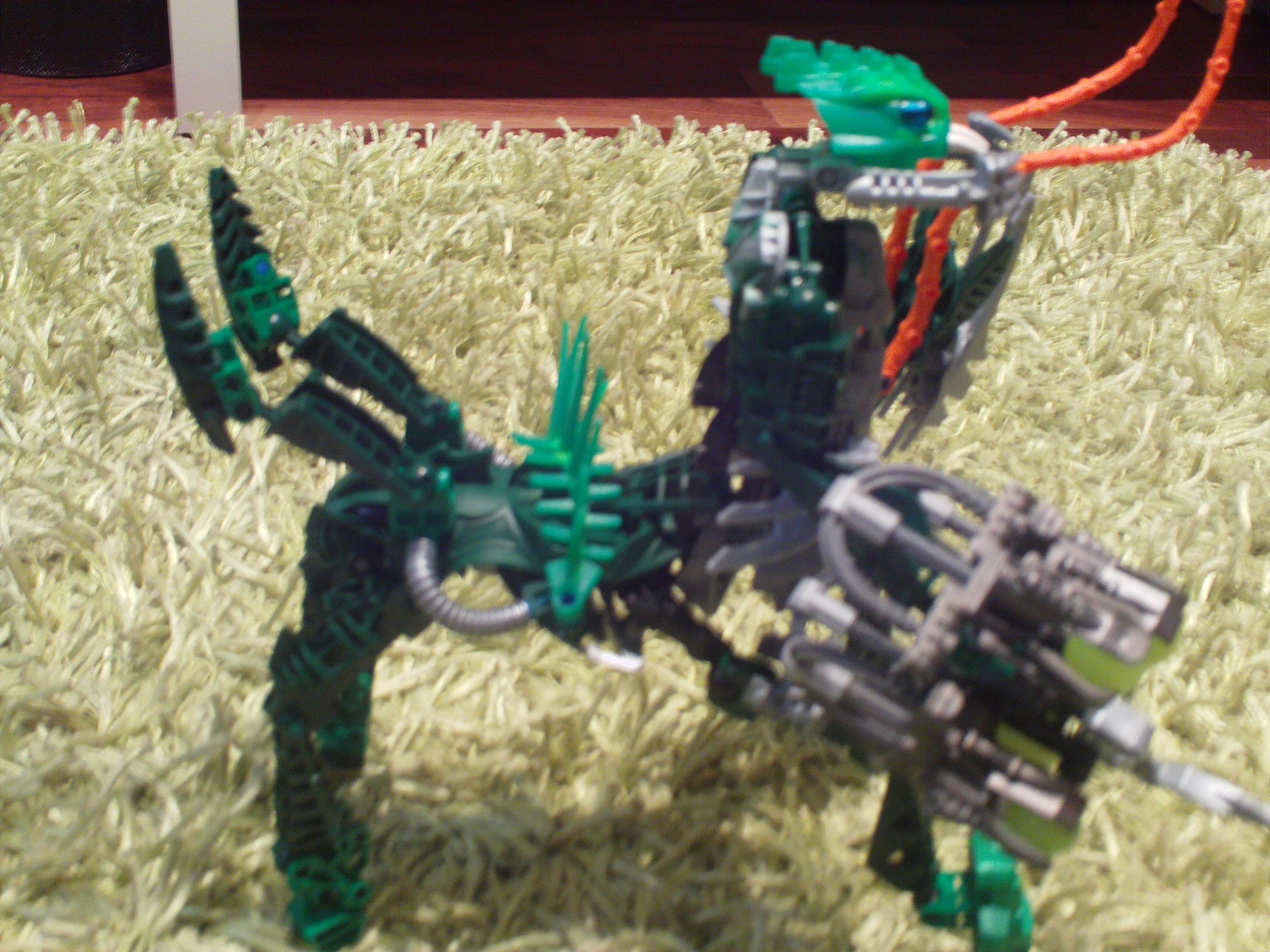 london_und_bionicle_mocs_004.jpg