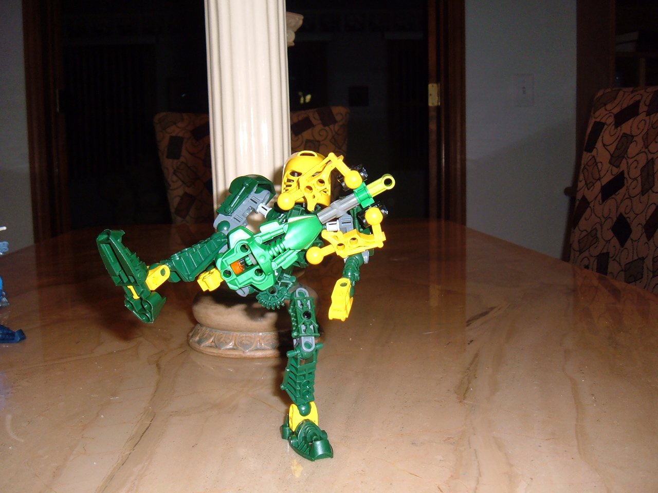2006_0326bionicle0100.jpg