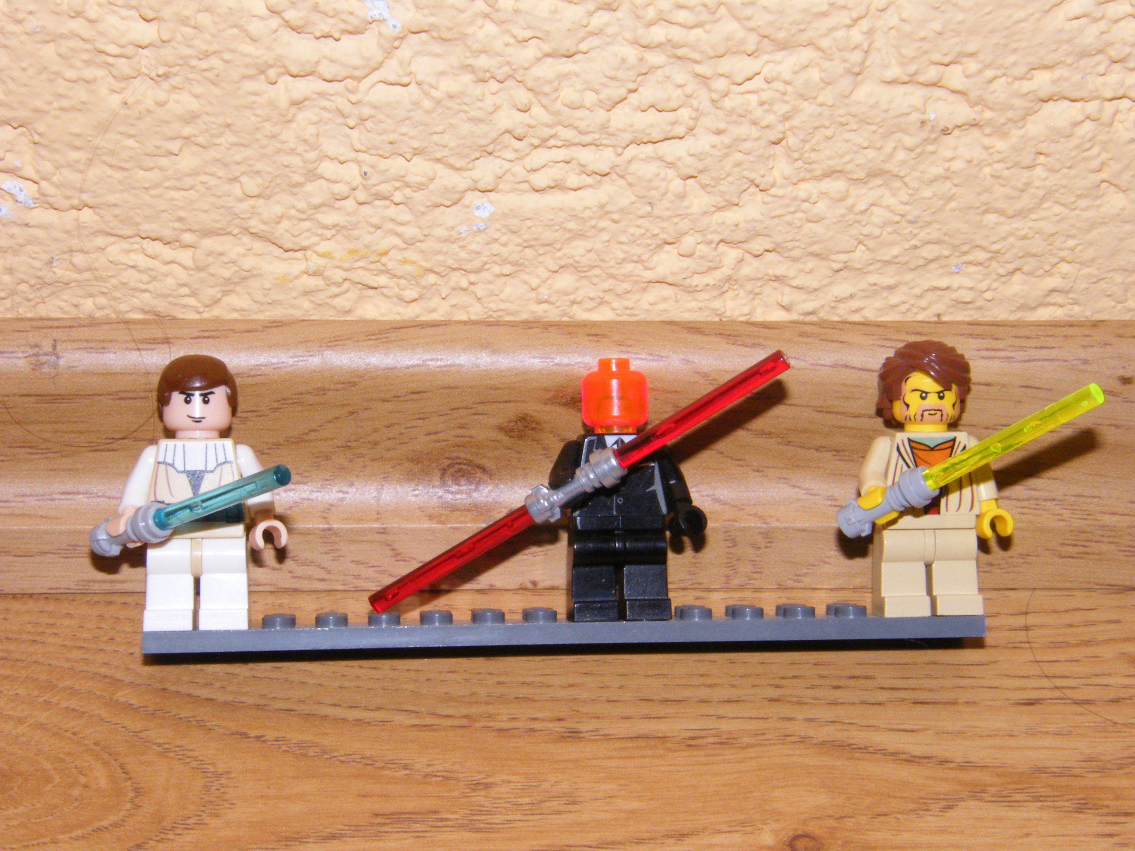 sw_moc_lego_minifigs.jpg