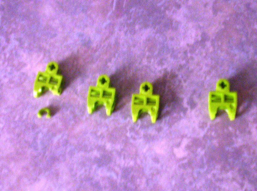 broken_pieces_001.jpg